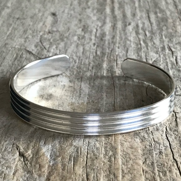 Polished Sterling Silver Pinstripe Open Cuff Bangle Handmade 10x2mm Wide - Picture 1 of 5